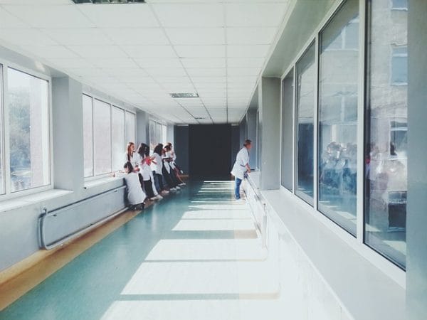 Jak wygląda obserwacja w szpitalu psychiatrycznym